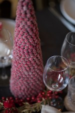 Kerstkegel met bessen - Afbeelding 3